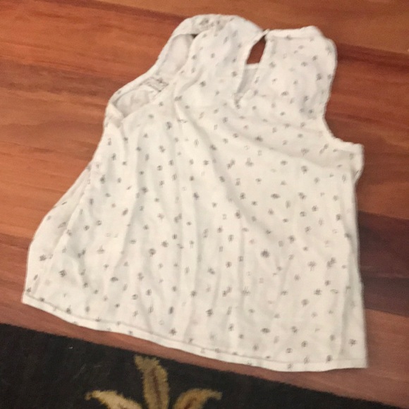 Cream Hinge Top - Picture 3 of 3